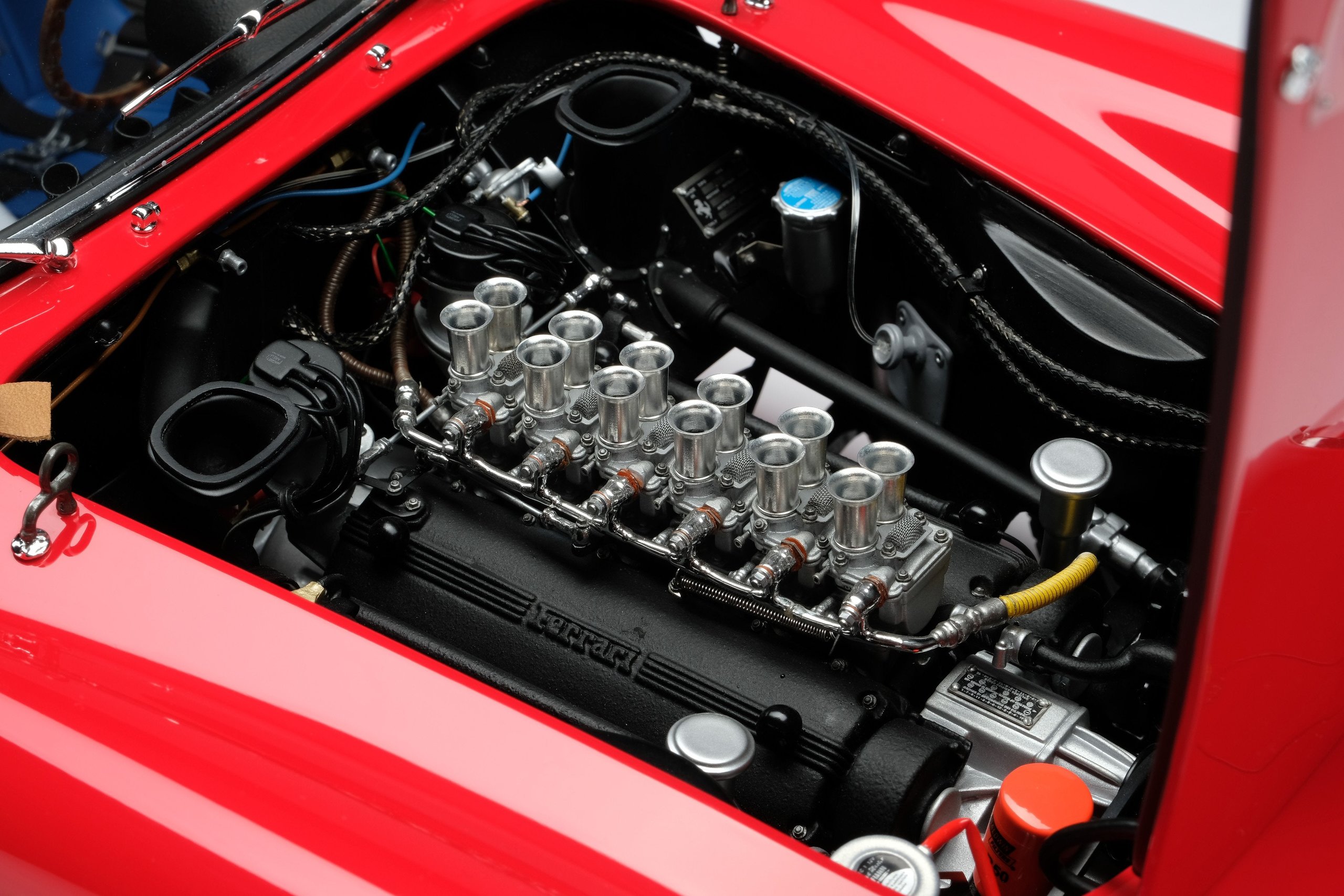 Ferrari 250 GTO L/E 199 in 1:8 scale by Amalgam