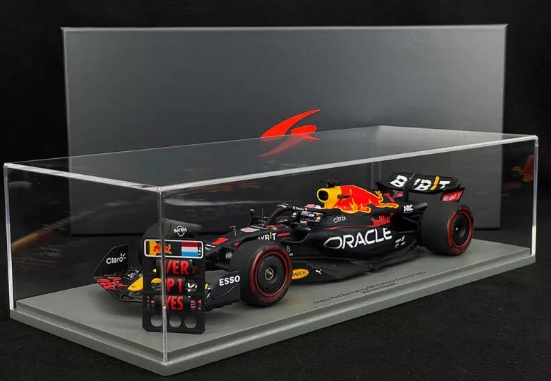 Spark model 1/43 Oracle Red Bull Racing RB18 No.1 Oracle Red Bull