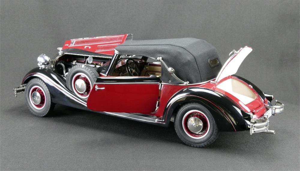 り**様 CMC 1/24 Horch 853 (1937) Horch 853 1937, & Mercedes 300D Adenauer 1958 CMC 1:24 Scale