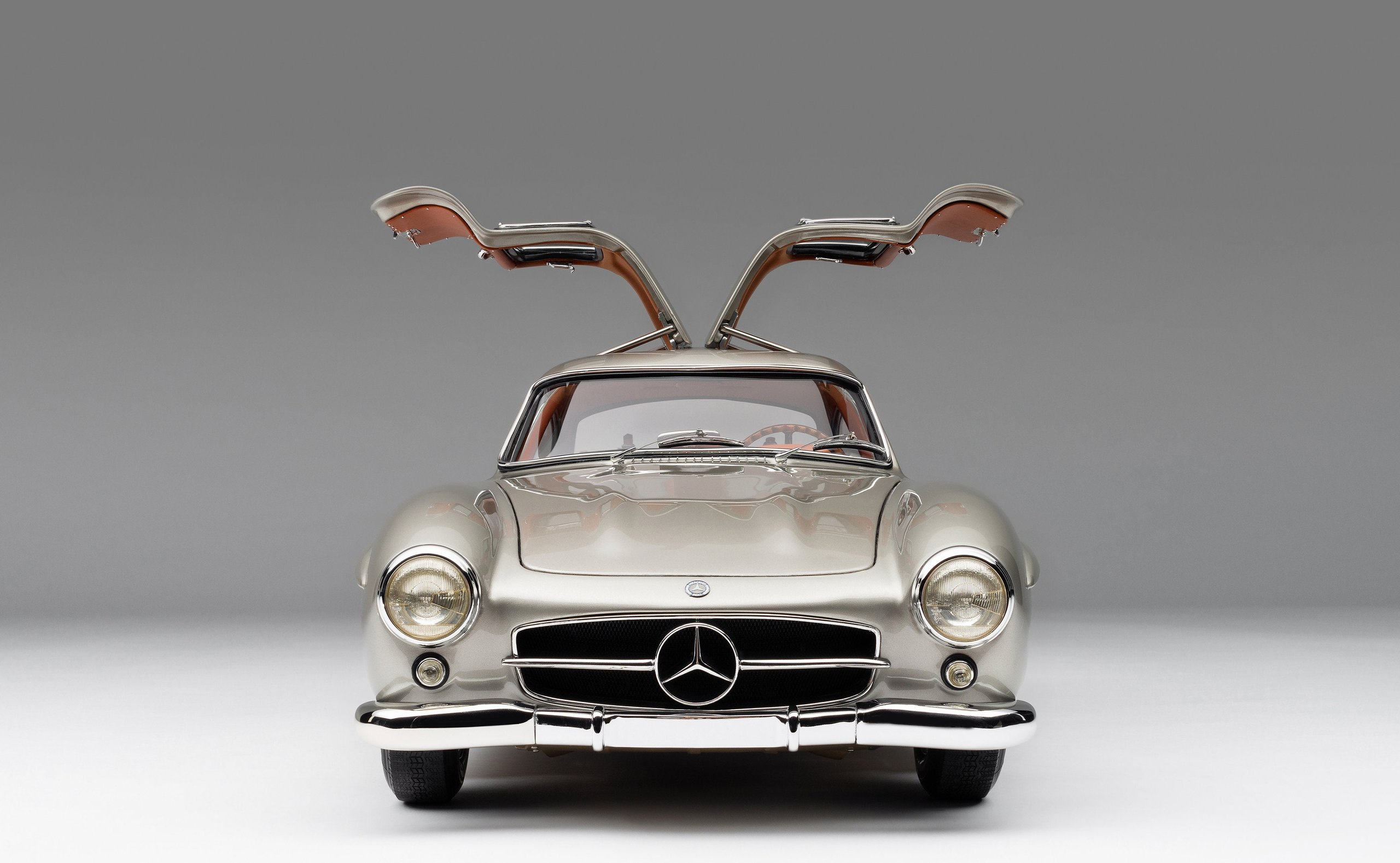 DINKY 1/43 SCALE Diecast Model DY-12B 1955 MERCEDES BENZ 300SL GULLWING