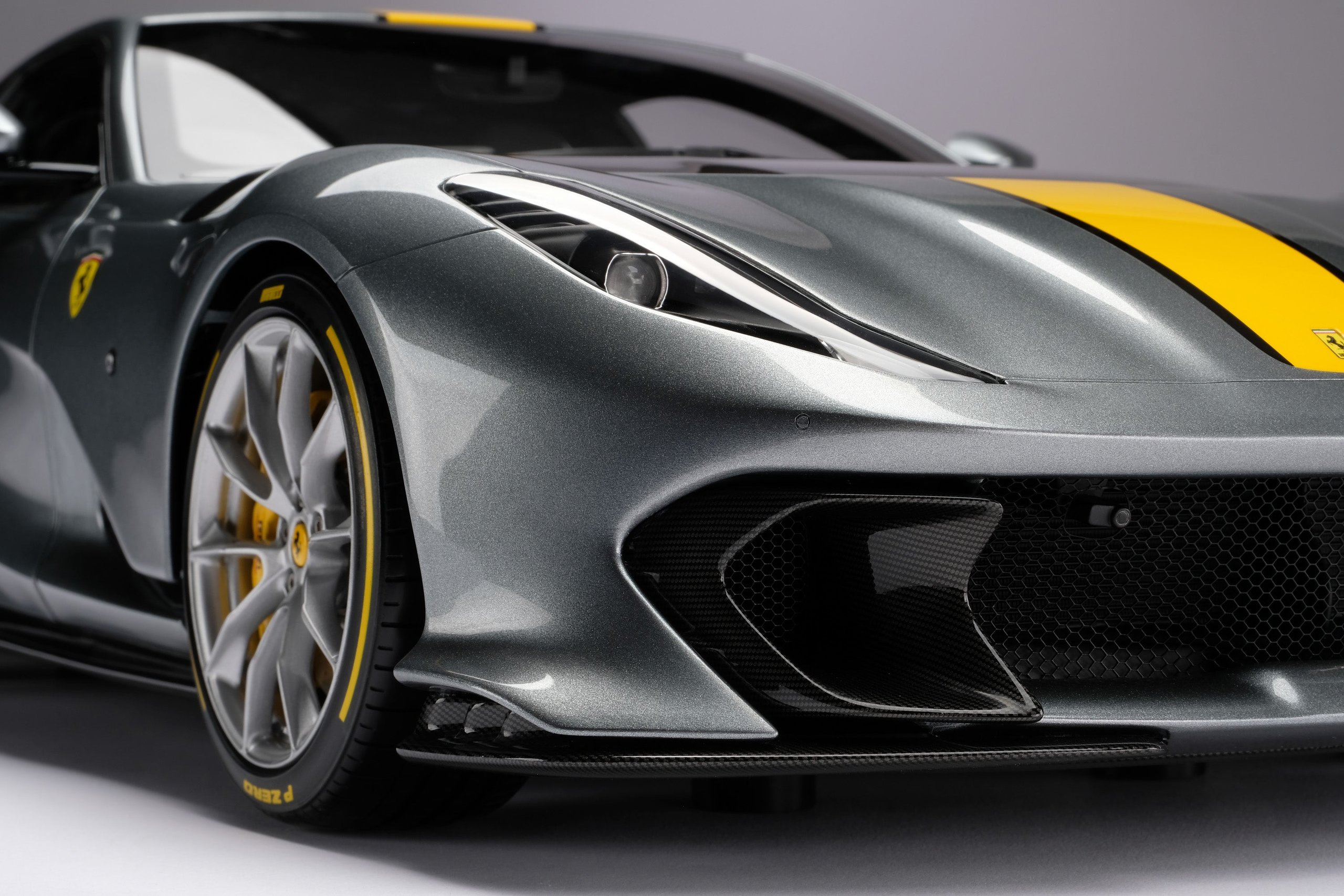 FERRARI 812 COMPETIZIONE in 1:8 scale by Amalgam by Amalgam