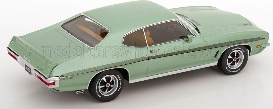 1972 Pontiac Le Mans GTO Light Green Metallic in 1:18 scale