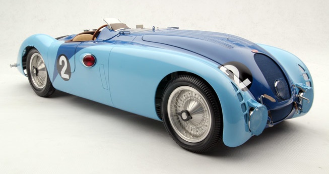 Bugatti Type 57G Tank 1937 Le Mans Winner in 1:8 Scale by