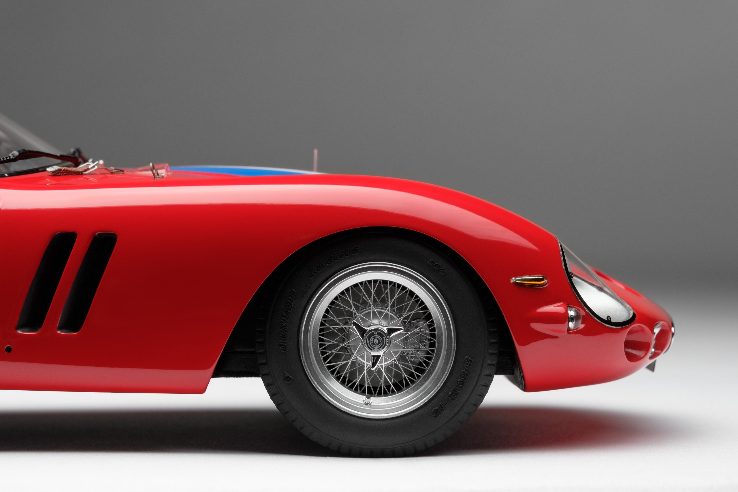 AMR Nostalgia One Ferrari GTO N°19 1962 – 2e Au Mans – échelle 1:43