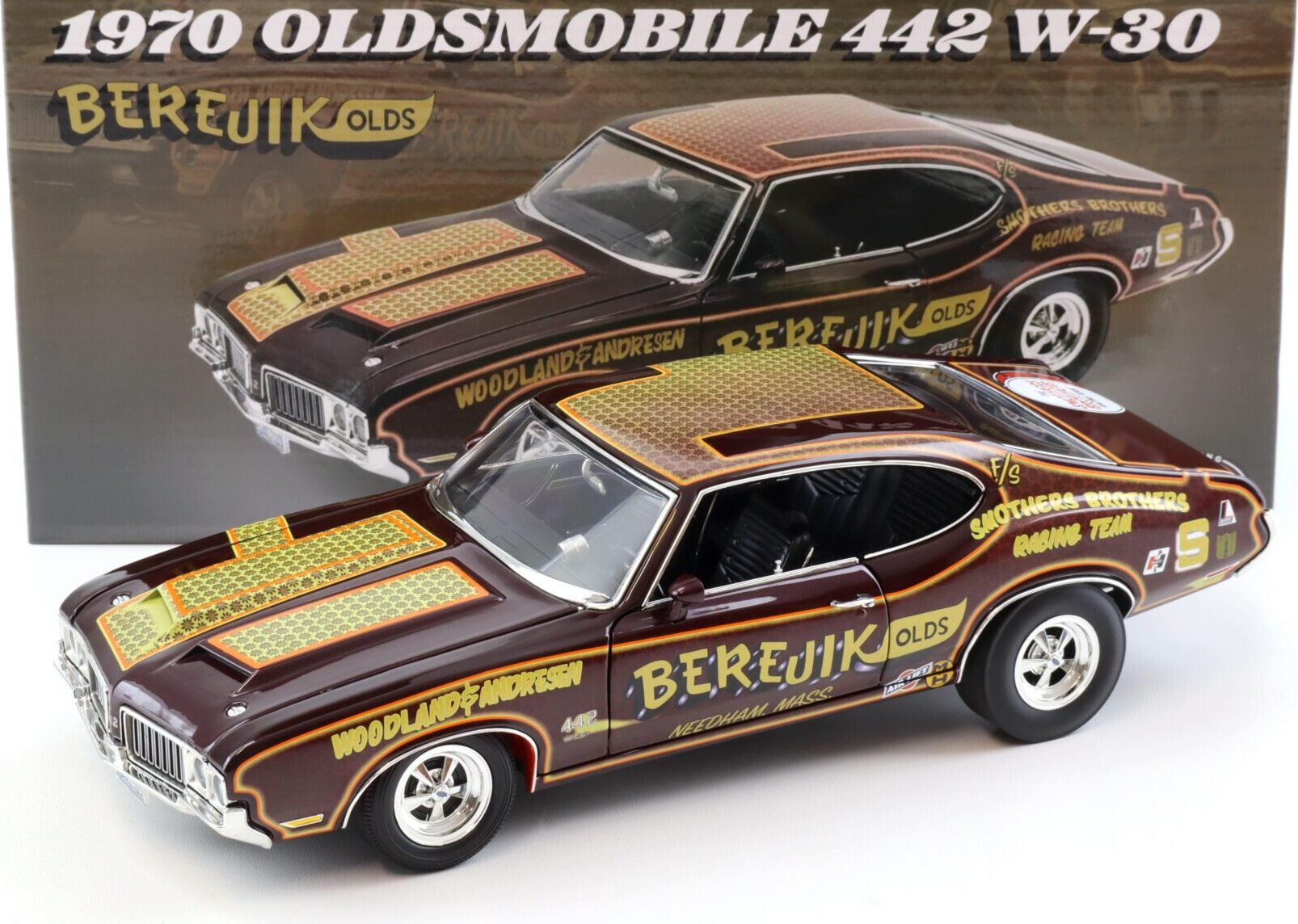 1970 Oldsmobile 442 W30 - Berejik Olds in 1:18 scale by Acme Diecast