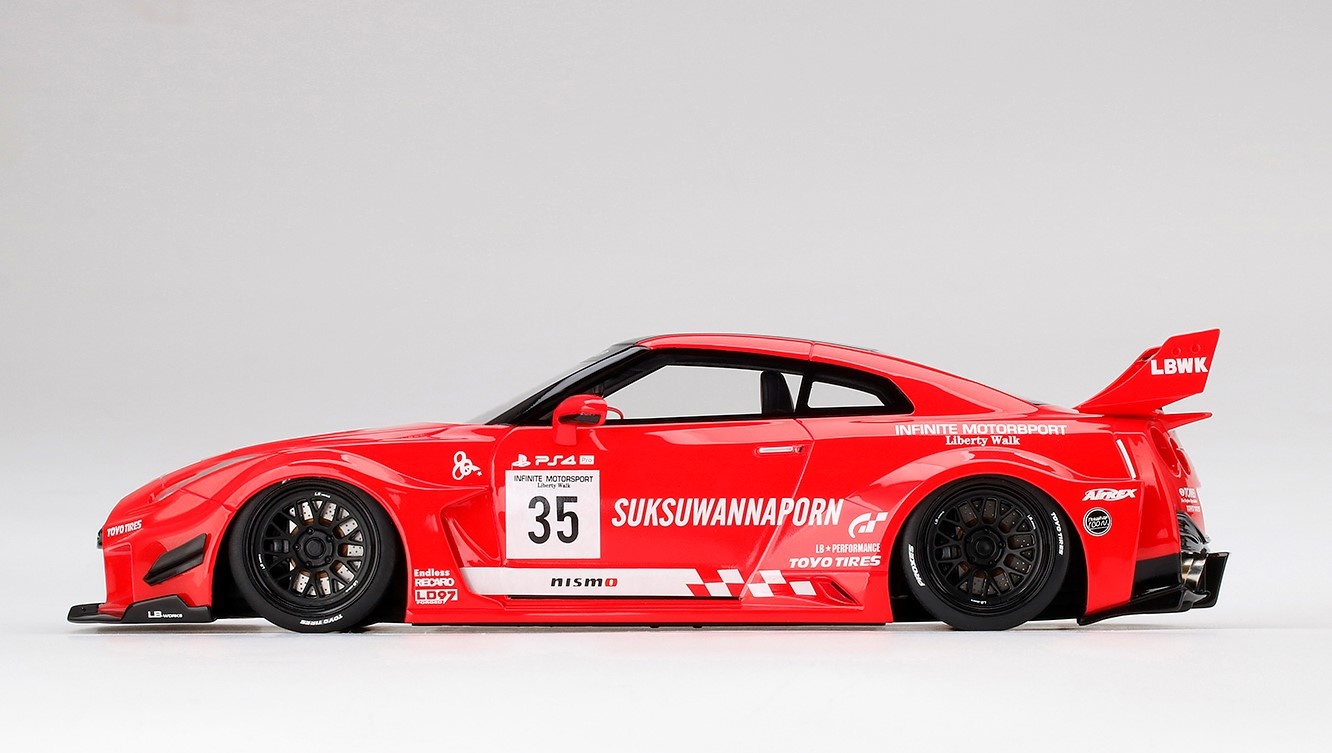 LB-Silhouette WORKS GT NISSAN 35GT-RR in 1:18 scale by Topspeed by