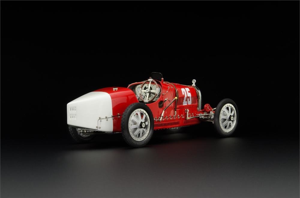 CMC DIECAST CMC CMC - BUGATTI - F1 TYP 35 GRAND PRIX 1924  EX deceased estate sale sold as is