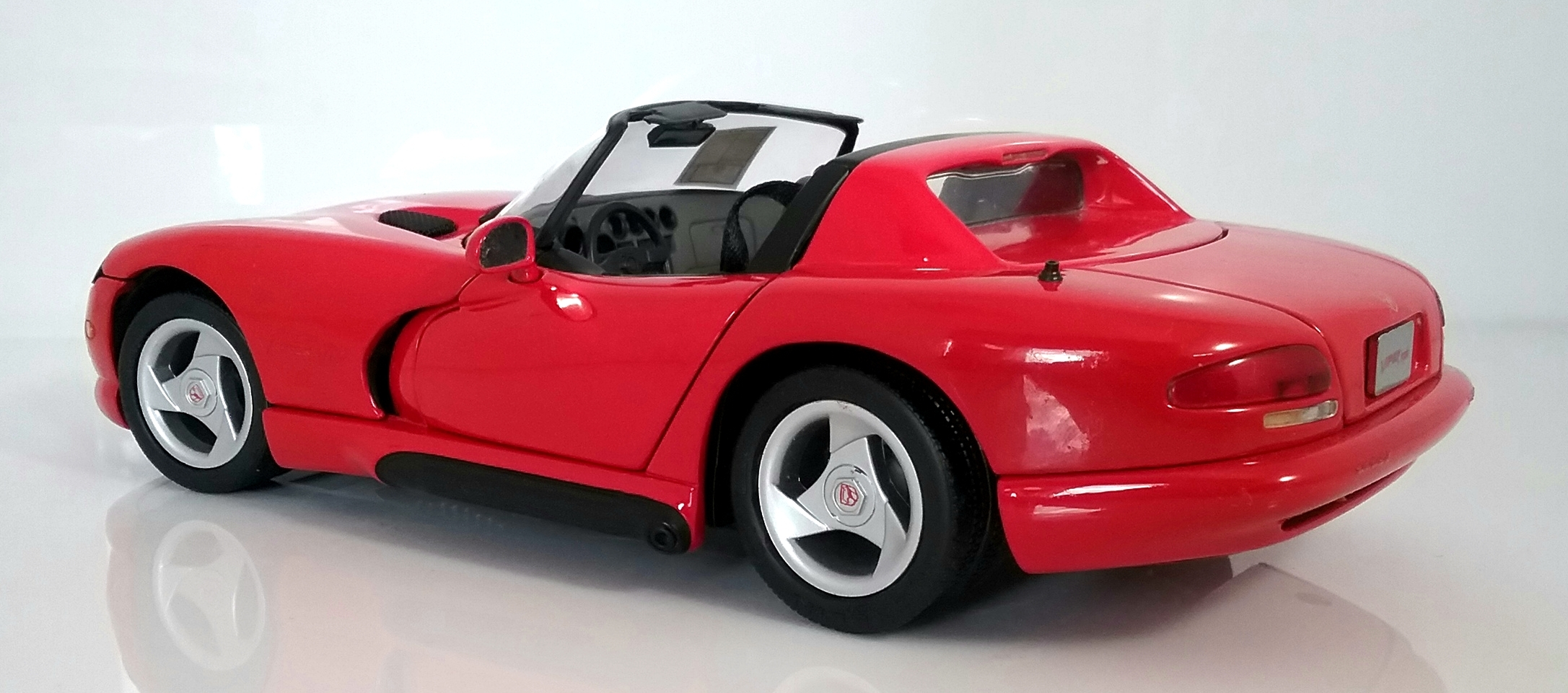 Dodge Viper RT/10 Rouge - Creative Masters 1/20 - Modèle 08672 - Occasion