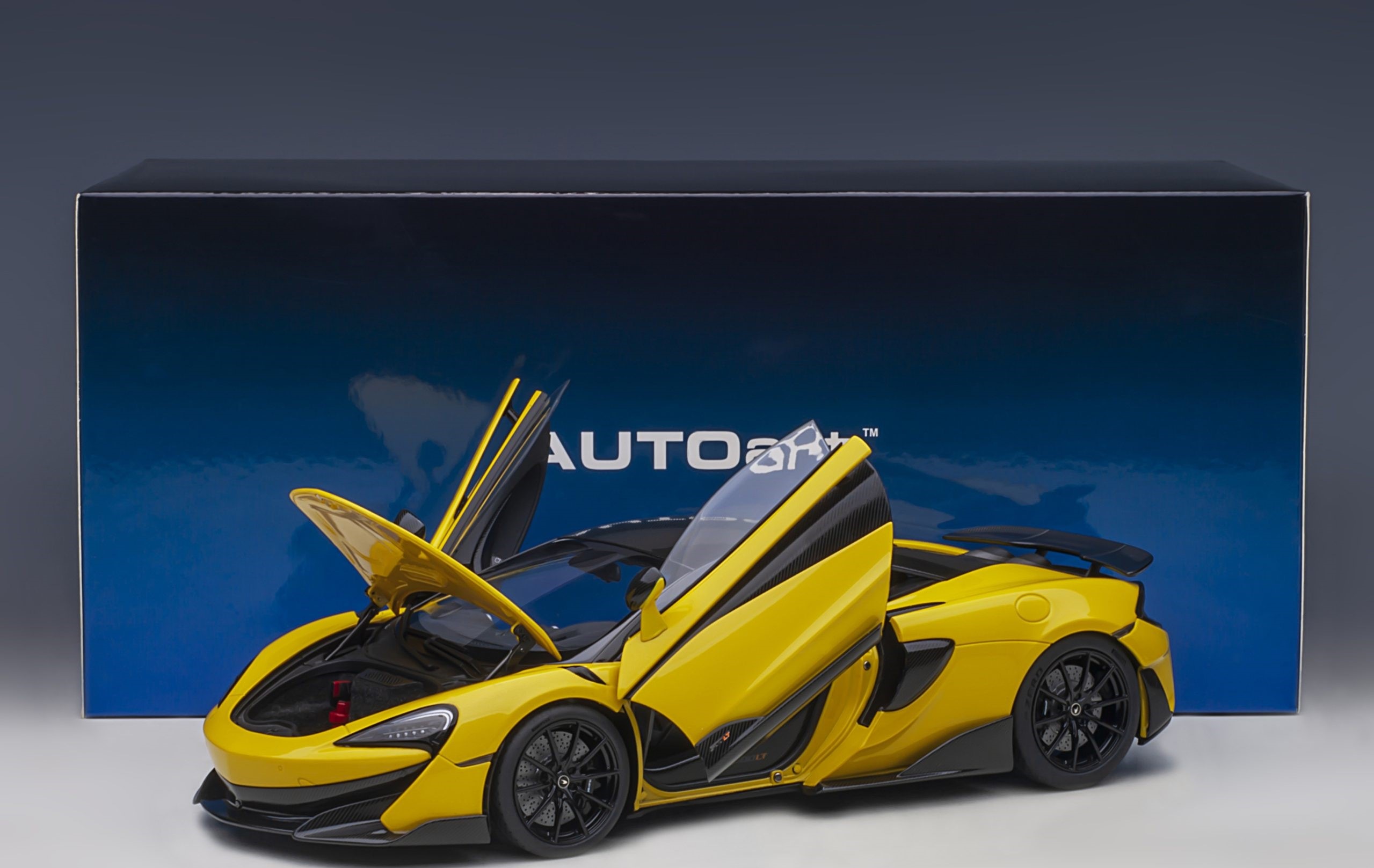 McLaren 600LT Yellow in 1:18 Scale by AUTOart by AUTOart