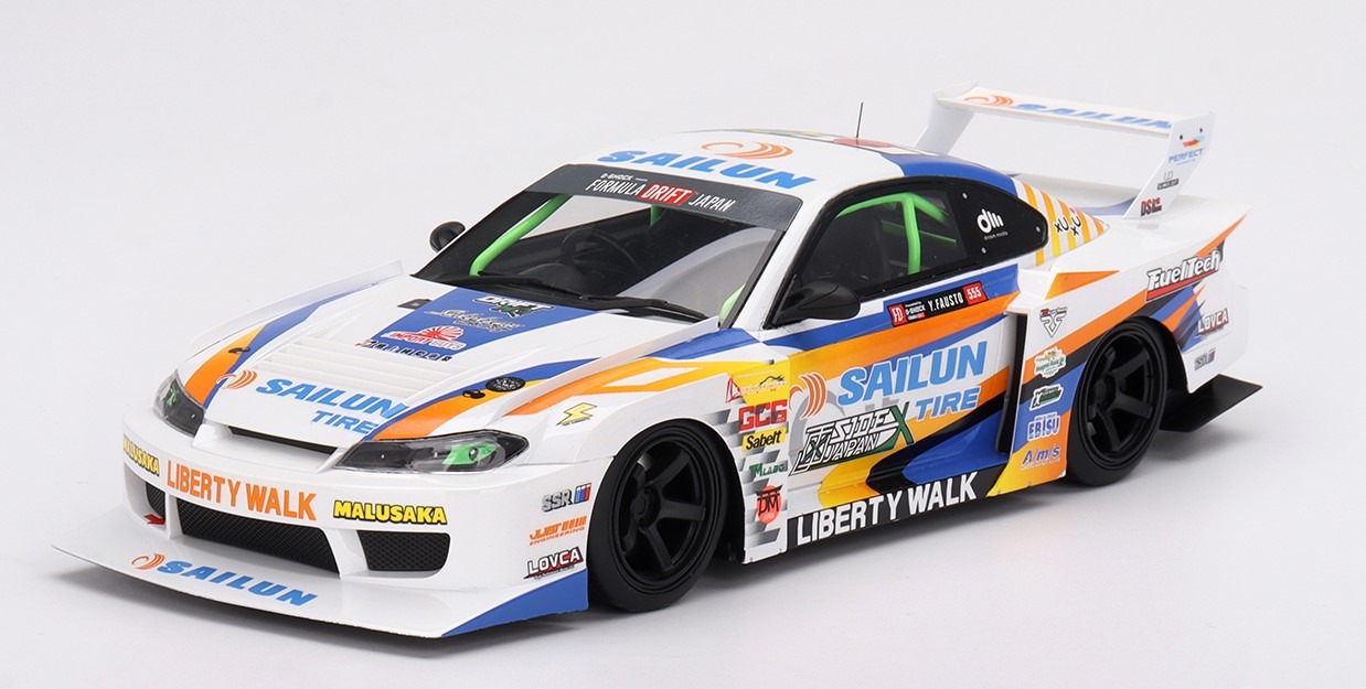 TOP SPEED 1/18 LB-SUPER SILHOUETTE NISSAN S15 SILVIA AUTO