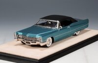1967 Cadillac de Ville Convertible Closed roof Capri Aqua Metallic in 1:43 scale