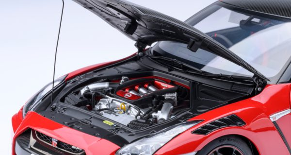 Nissan GT-R (R35) Nismo 2022 Special Edition, Vibrant Red in 1:18 scale ...