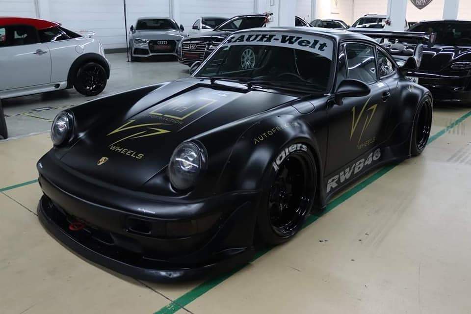Porsche 911 RWB Body Kit Darth Vader Black in 1:18 scale by Solido