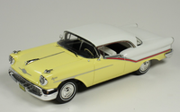1957 Oldsmobile Starfire Coronado Yellow & Alcan White in 1:43 scale