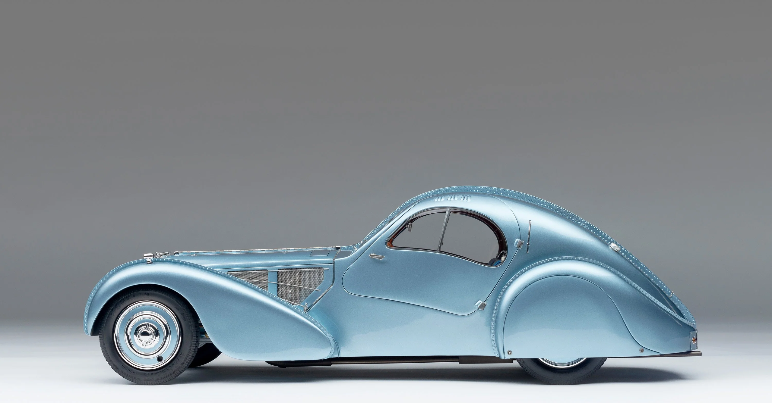 1938 Bugatti 57SC Atlantic Metallic Blue in 1:8 scale by Amalgam
