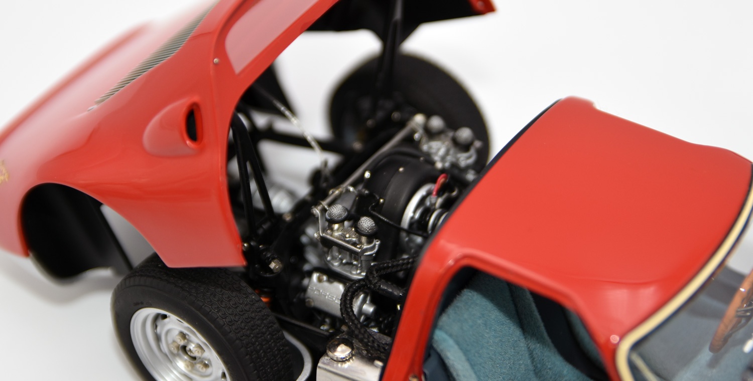 Porsche 904, Chassis 904-043, Red & Silver Livery in 1:18 scale by CMC ...