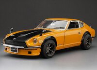 1970 Fairlady Z (S30) RHD Orange / Carbon Hood in 1:18 scale