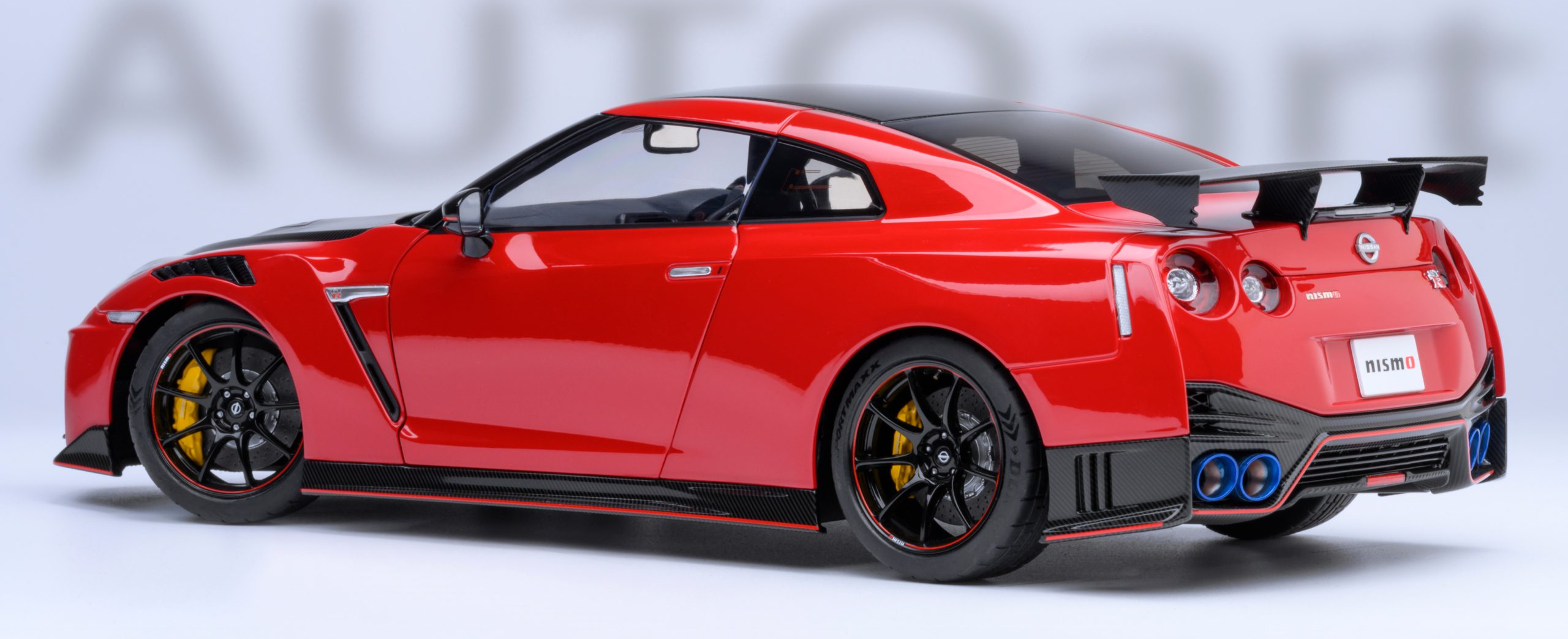 Nissan GT-R (R35) Nismo 2022 Special Edition, Vibrant Red in 1:18 scale ...