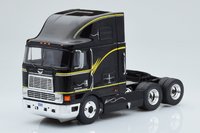 1995 International Eagle Cabover in 1:43 scale