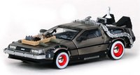 Back To The Future Part III Time Machine in 1:43 scale