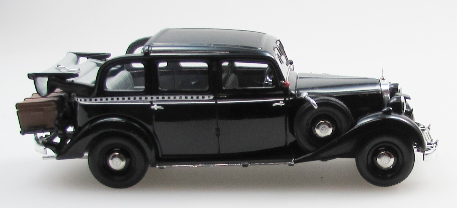 1936 Mercedes-Benz 260D W138 Pullman Landaulet Berlin Taxi top closed ...