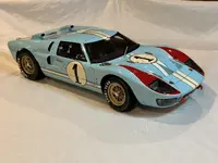 Ken Miles Ford GT40 MKII 7.0L V8 #1 1966 24h Le Mans in 1:12 scale