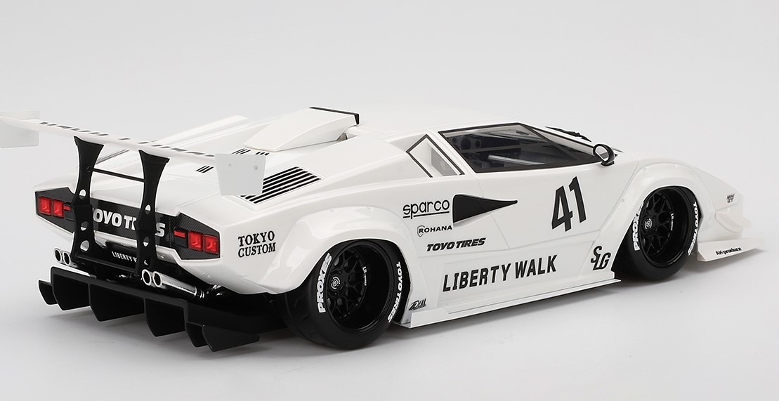 Lamborghini Countach LB-WORKS White 2024 Tokyo Auto Salon in 1:18 scale ...