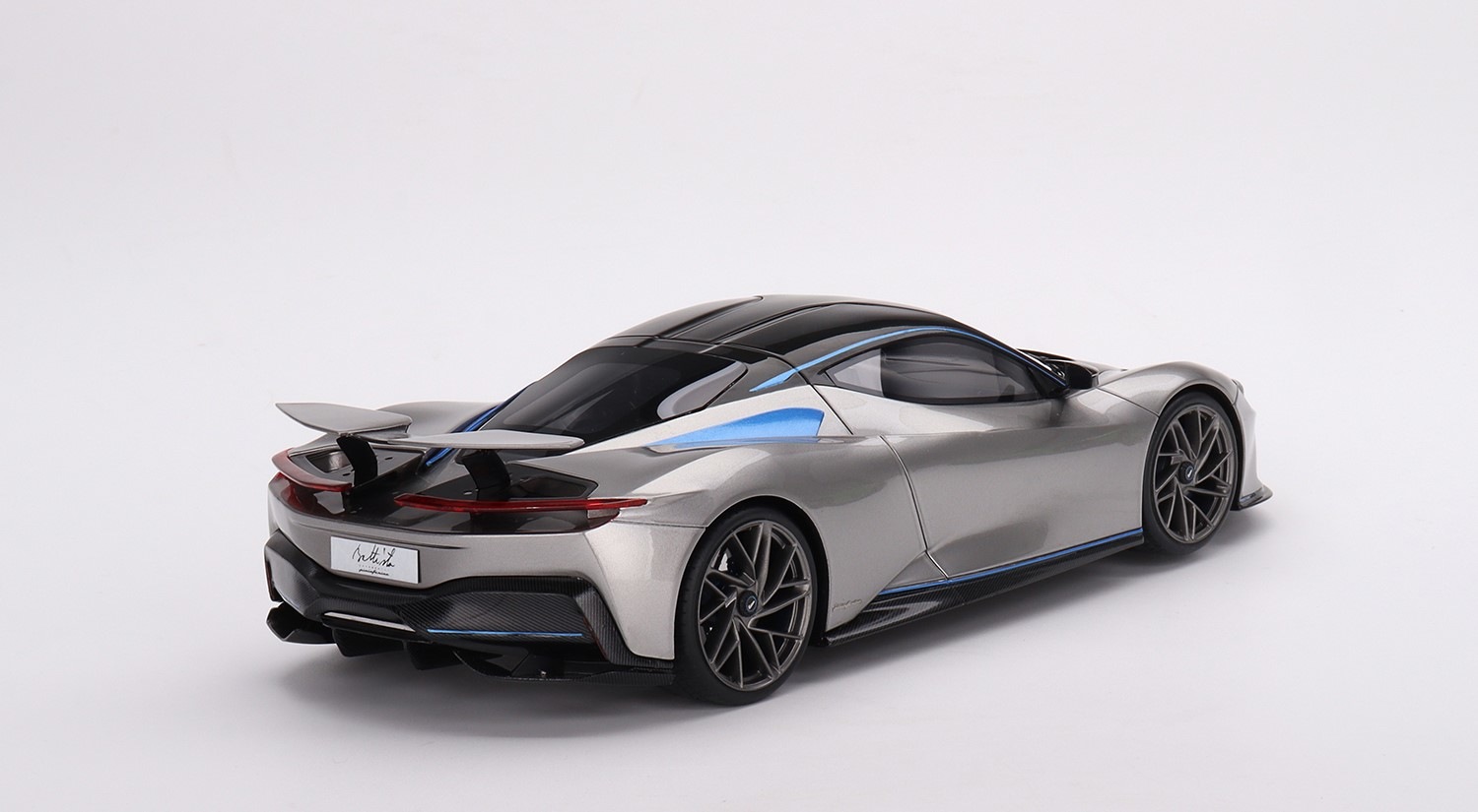 Miniature 1/43 Truescale Pininfarina Battista, Présentation Geneva 2019, TSM430732, Neuve