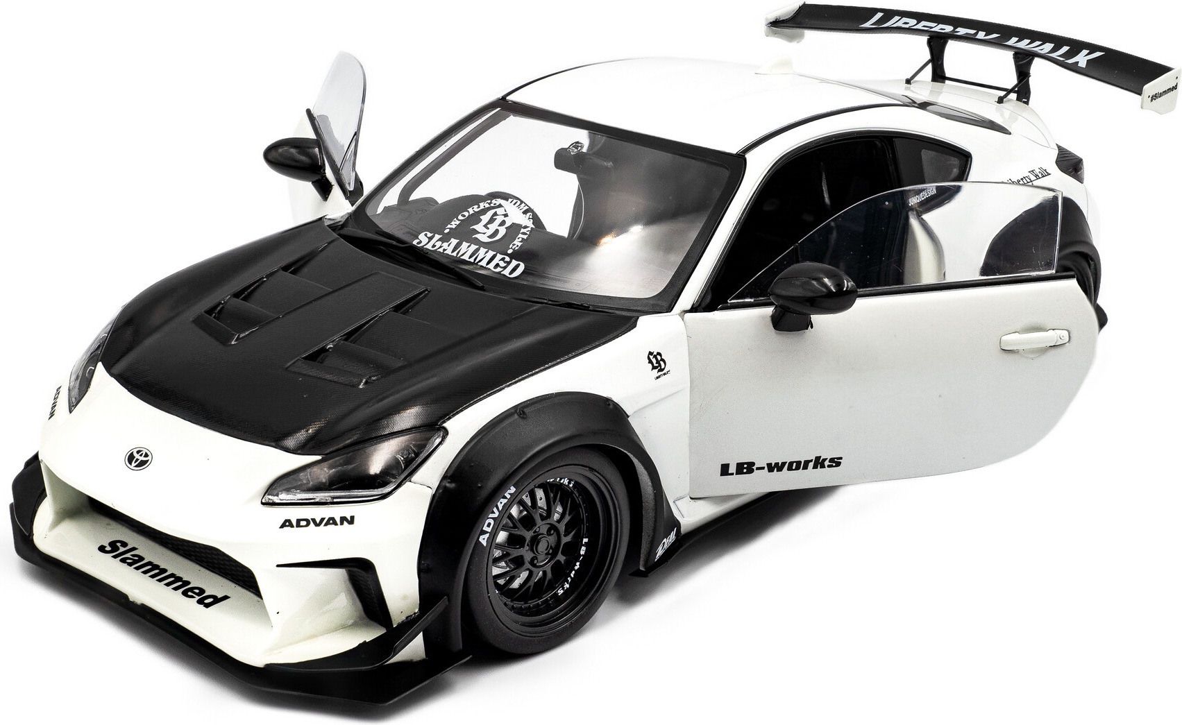 2024 Toyota GR86 LBWK Body Kit Pearl White in 1:18 scale by Solido
