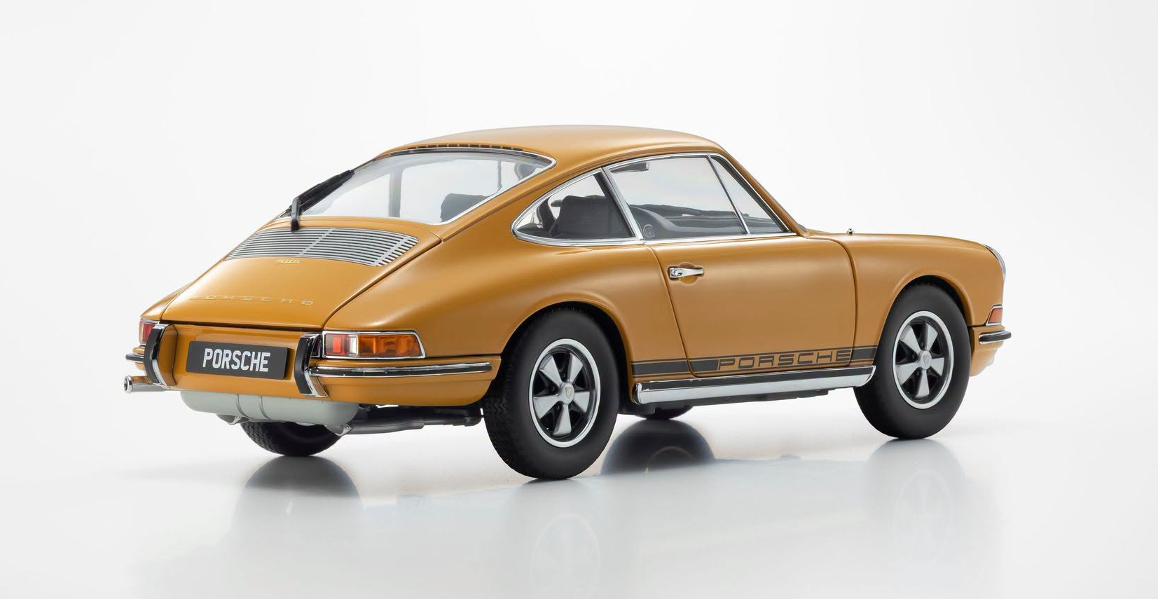 Porsche 911S Bahama Yellow 1:18 by Kyosho