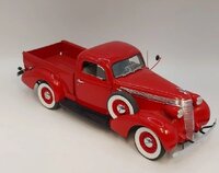 1937 Studebaker Pickup RED in 1:24 scale