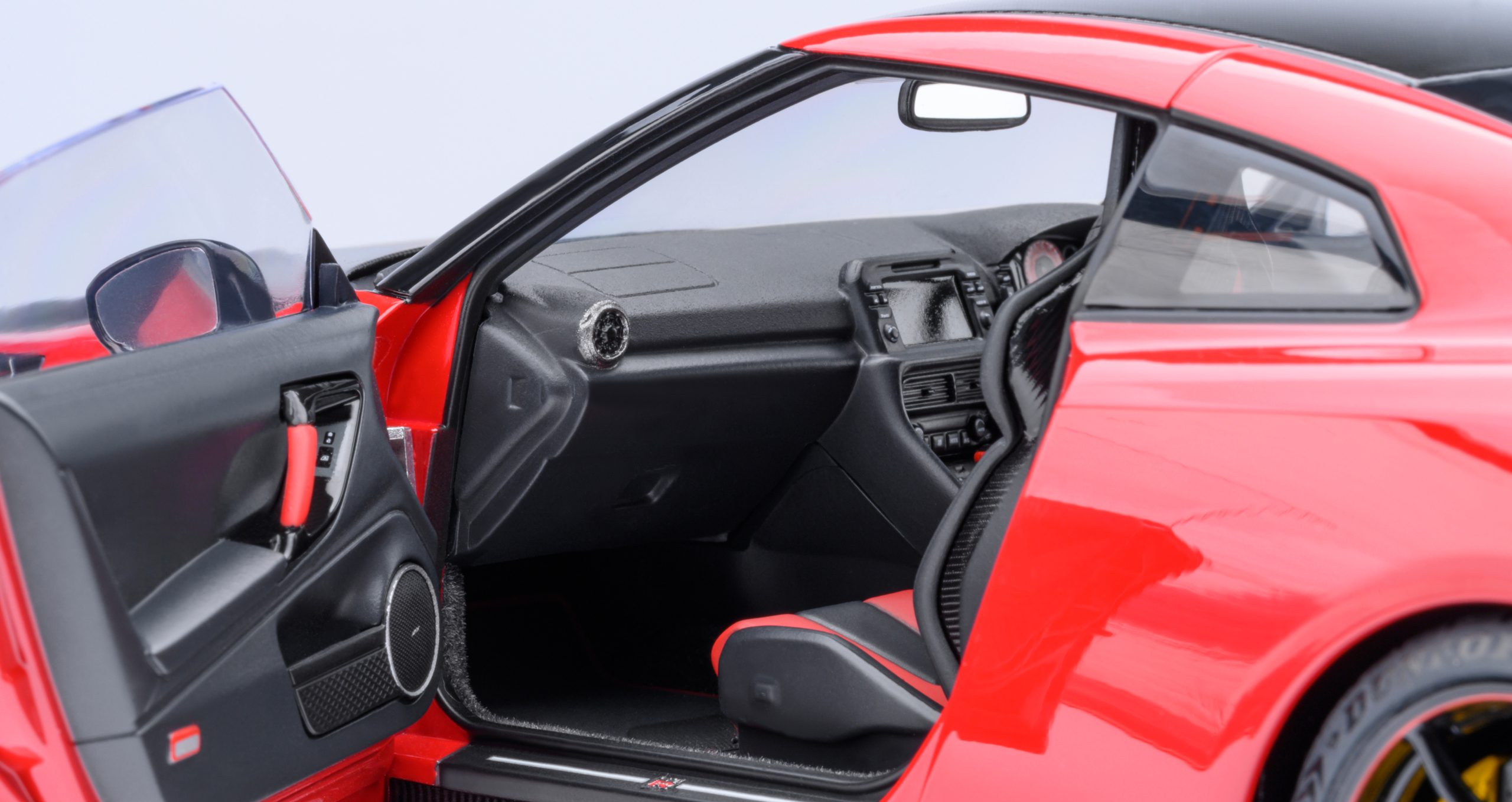 Nissan GT-R (R35) Nismo 2022 Special Edition, Vibrant Red in 1:18 scale ...