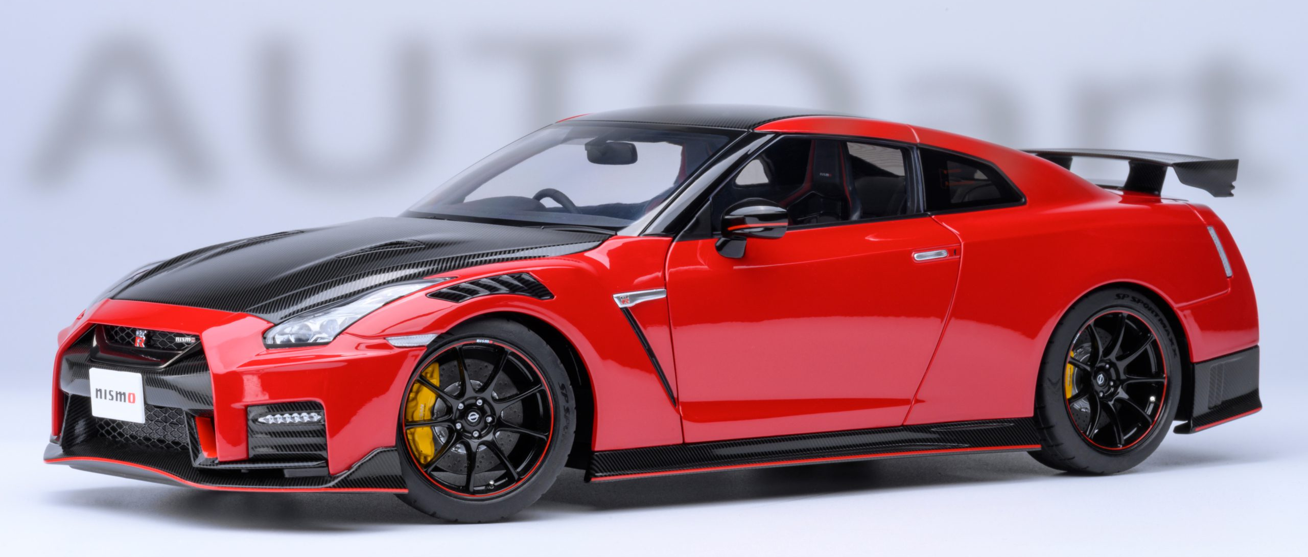 Nissan GT-R (R35) Nismo 2022 Special Edition, Vibrant Red in 1:18 scale ...
