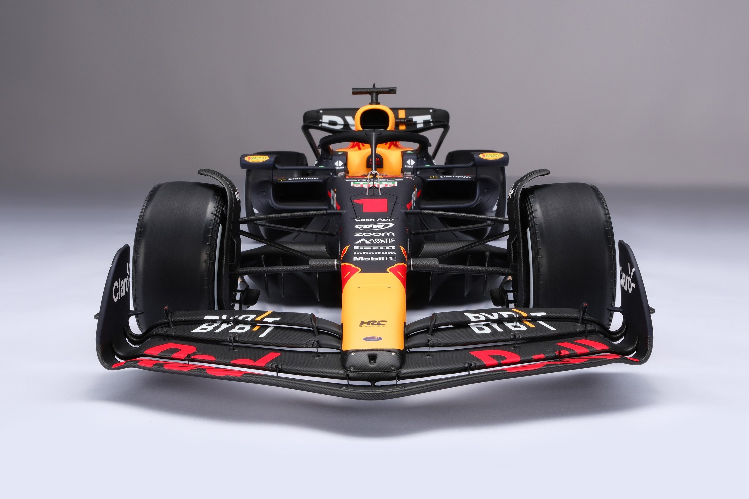 Oracle Red Bull Racing RB19 2023 Season Livery Max Verstappen in 1:8 by ...