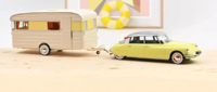 Citroën DS 19 1960 Jonquille Yellow & Caravan Digue Panoramic in 1:18 scale