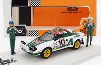 Lancia Stratos HF Team Alitalia (night Version) #10 Winner 1976 Rally Montecarlo W/ figures of S. Munari and S. Maiga in 1:43 scale